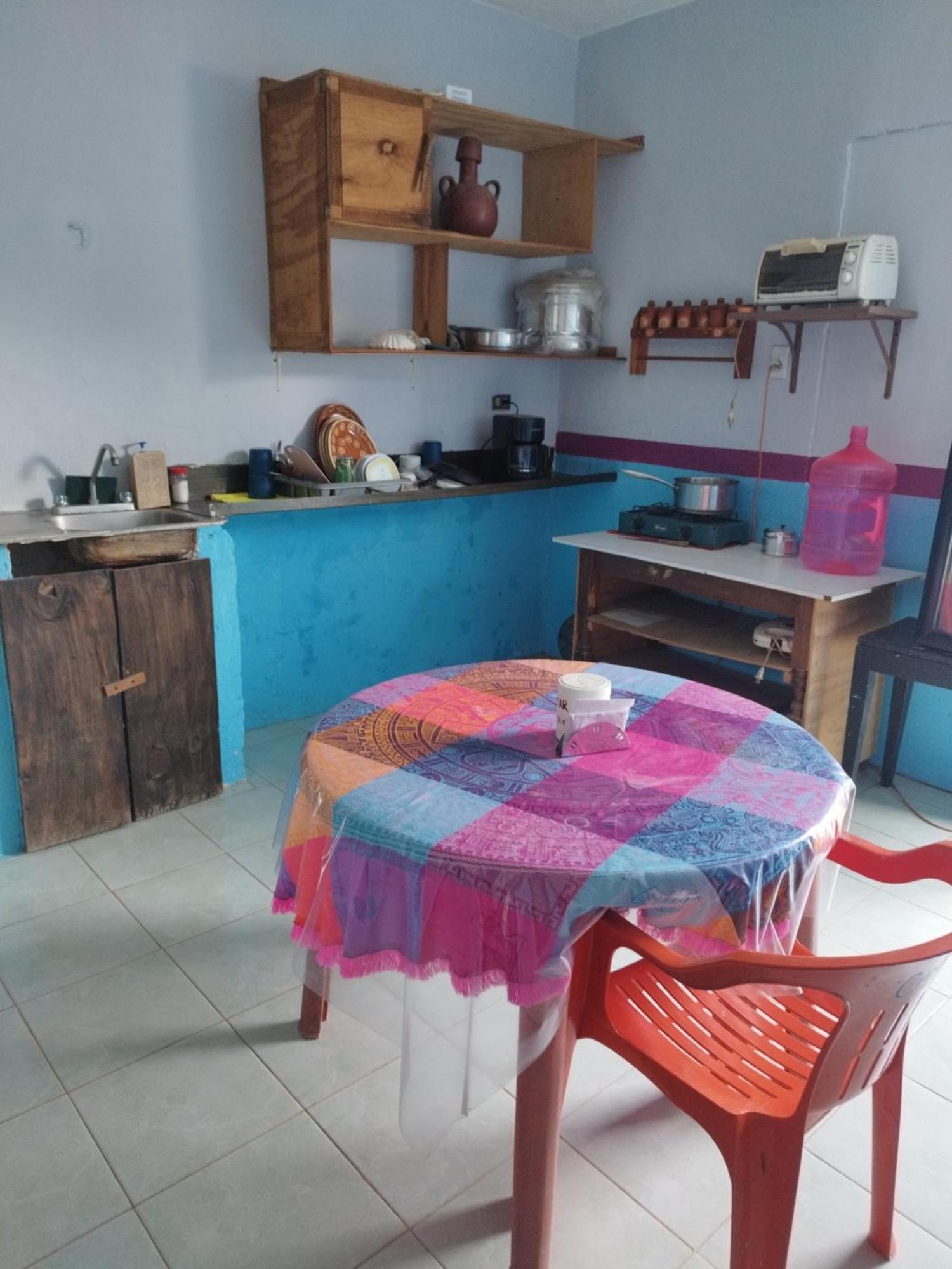 Hostal Y Temazcal Guemez Pisté Kültér fotó